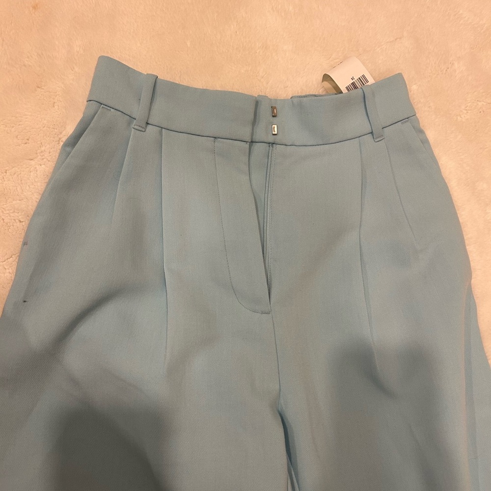 Light Blue Women's Wide-Leg Pants & Crop Top Set - Picture 4 of 6